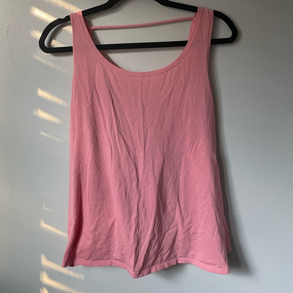 Fabletics top